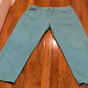 Jones New York~Cropped~🦋🩵